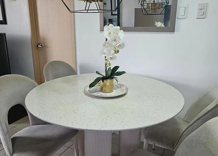 Cozy 3-bedroom Family Apartamento Manila
