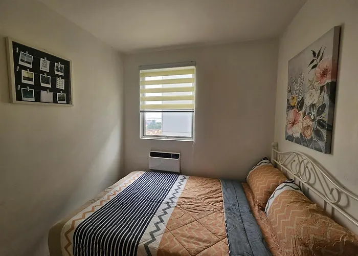Cozy 3-bedroom Family Manila